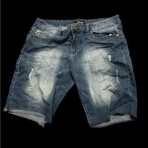 Women's blue capris distressed jeans size 16